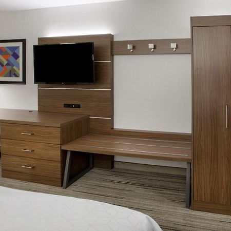Holiday Inn Express & Suites - Miramar By Ihg Екстер'єр фото