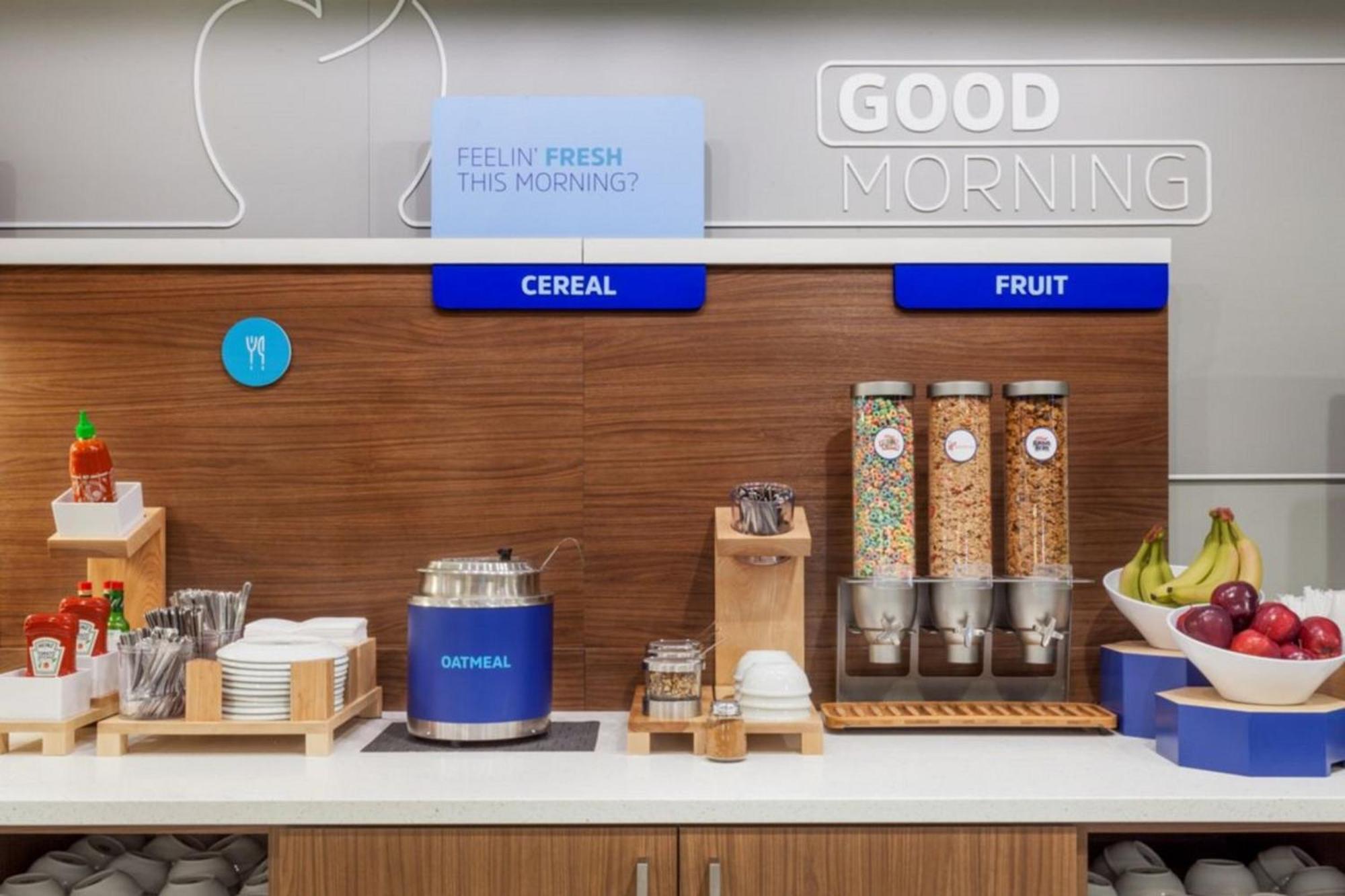 Holiday Inn Express & Suites - Miramar By Ihg Екстер'єр фото