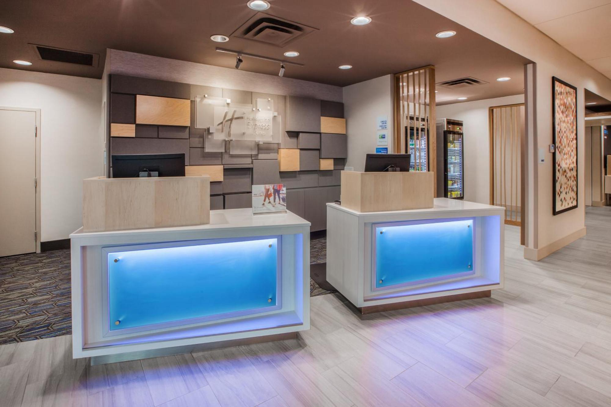 Holiday Inn Express & Suites - Miramar By Ihg Екстер'єр фото